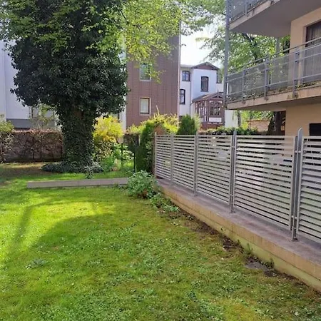 Lägenhet Komfortowy Z Ogrodem Sopot